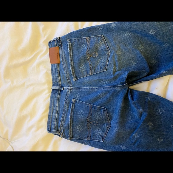 Lucky Brand Patterned Jeans - Picture 2 of 6